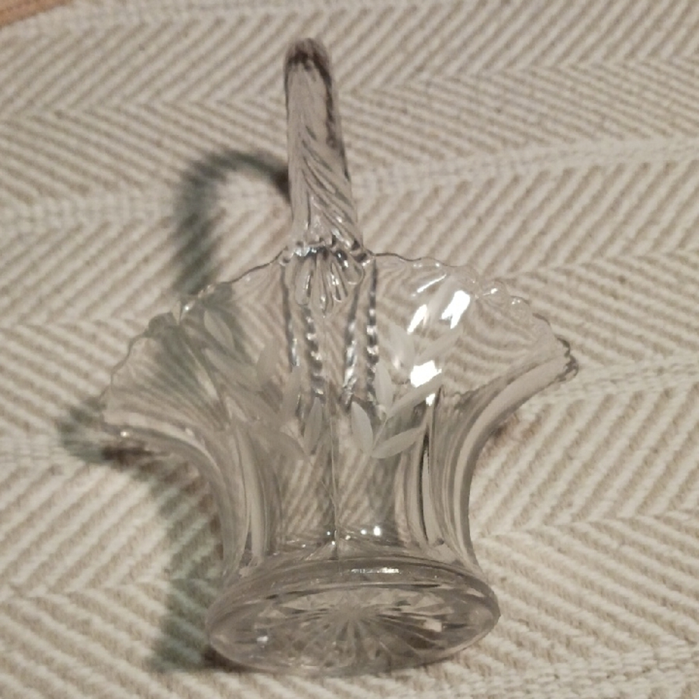 Elegant Clear Glass Basket